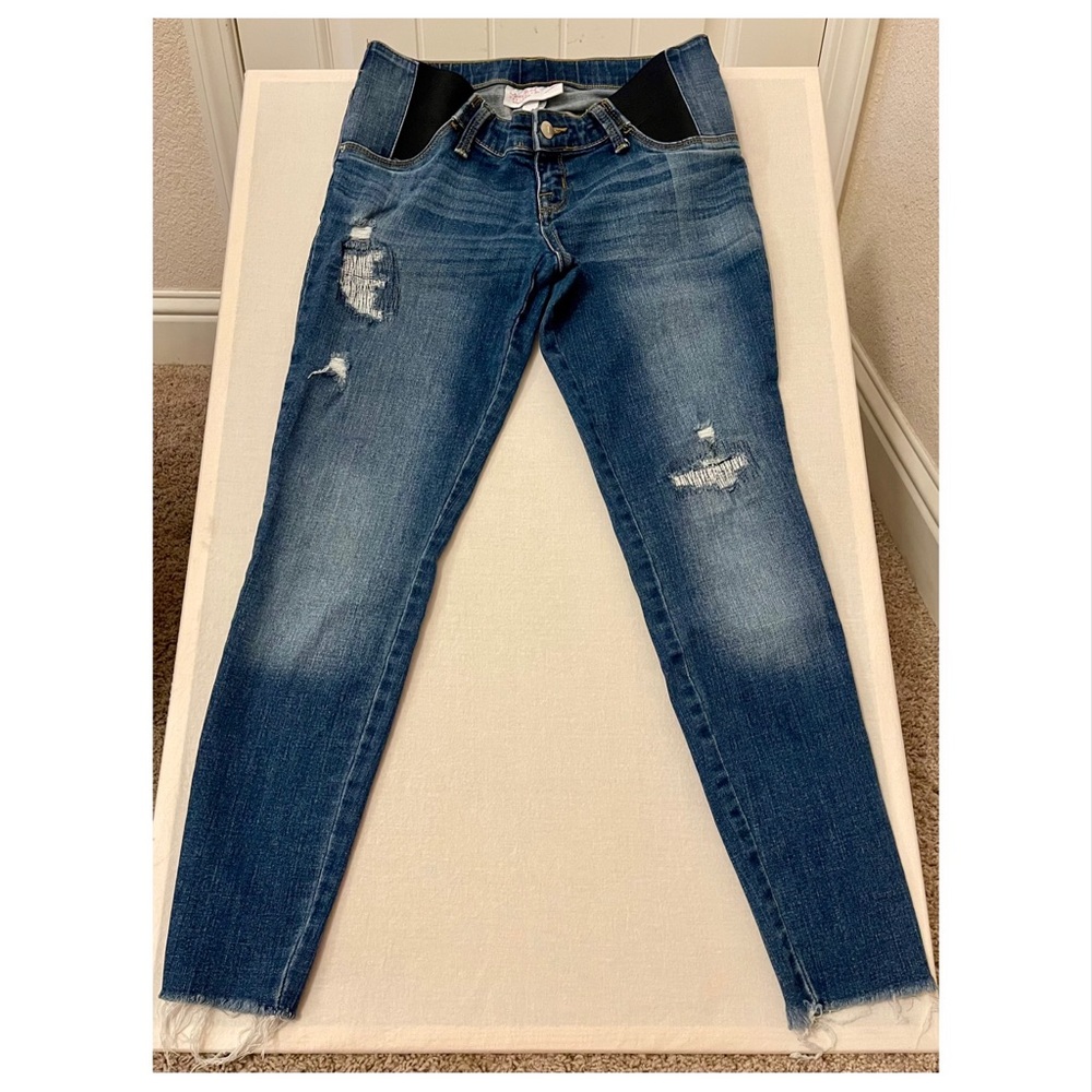 Isabel Maternity by Ingrid & Isabel | Distressed Jeggings | Size 2